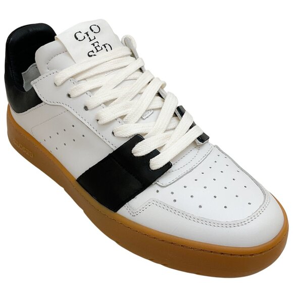 Closed White / Black Low Top Sneakers - Picture 1 of 7